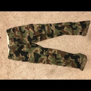 iNi Camo Cargo Pants